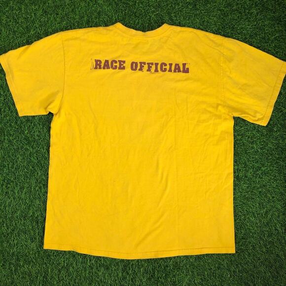 Vintage ’03 Yellow Nike Hood to Coast ‘Race’ Graphic Tee - Picture 2 of 4